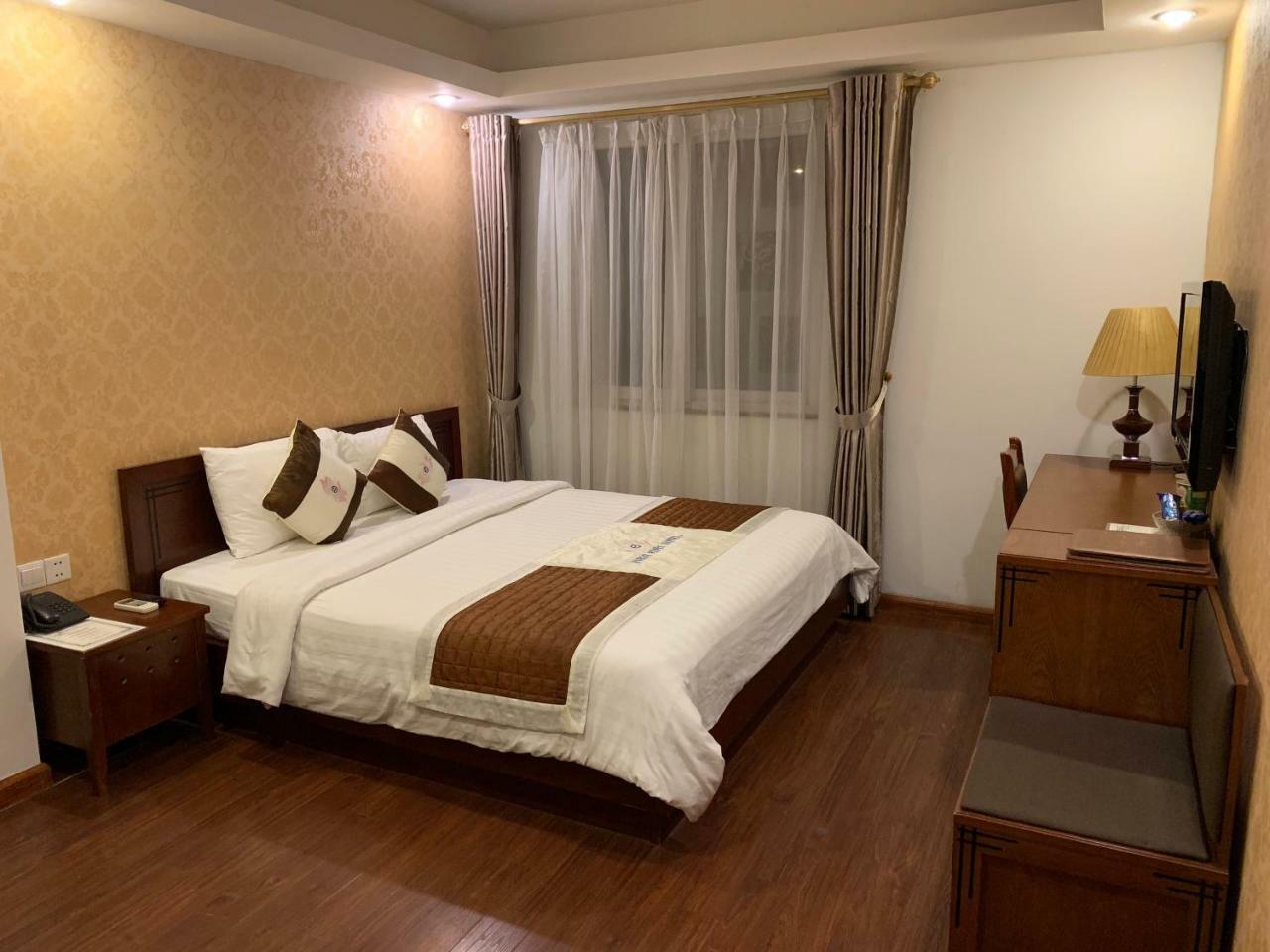 First Eden Hotel - Hang Bun Hanoi Exterior photo