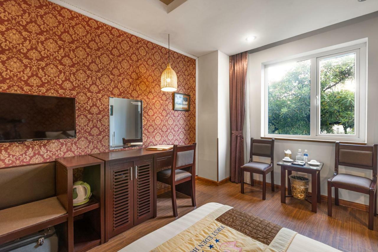 First Eden Hotel - Hang Bun Hanoi Exterior photo